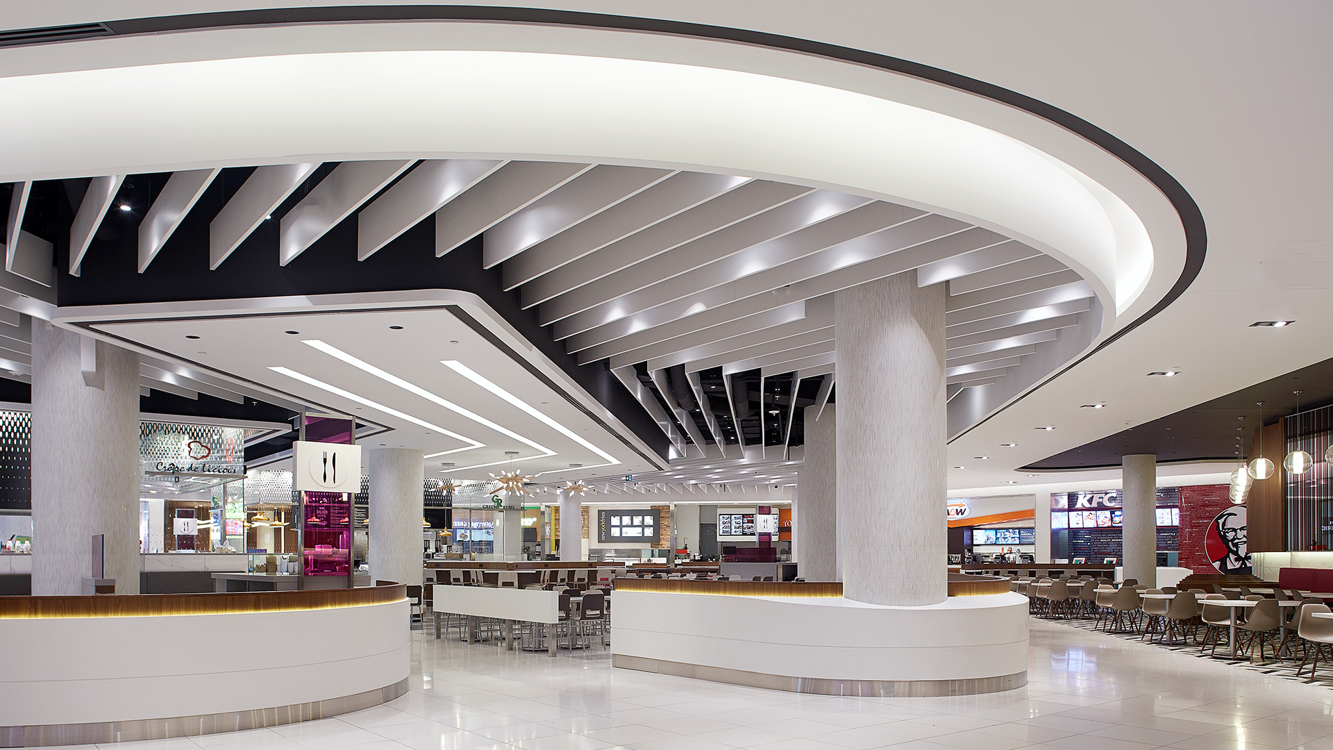 CF Rideau Centre Dining Hall & Mall